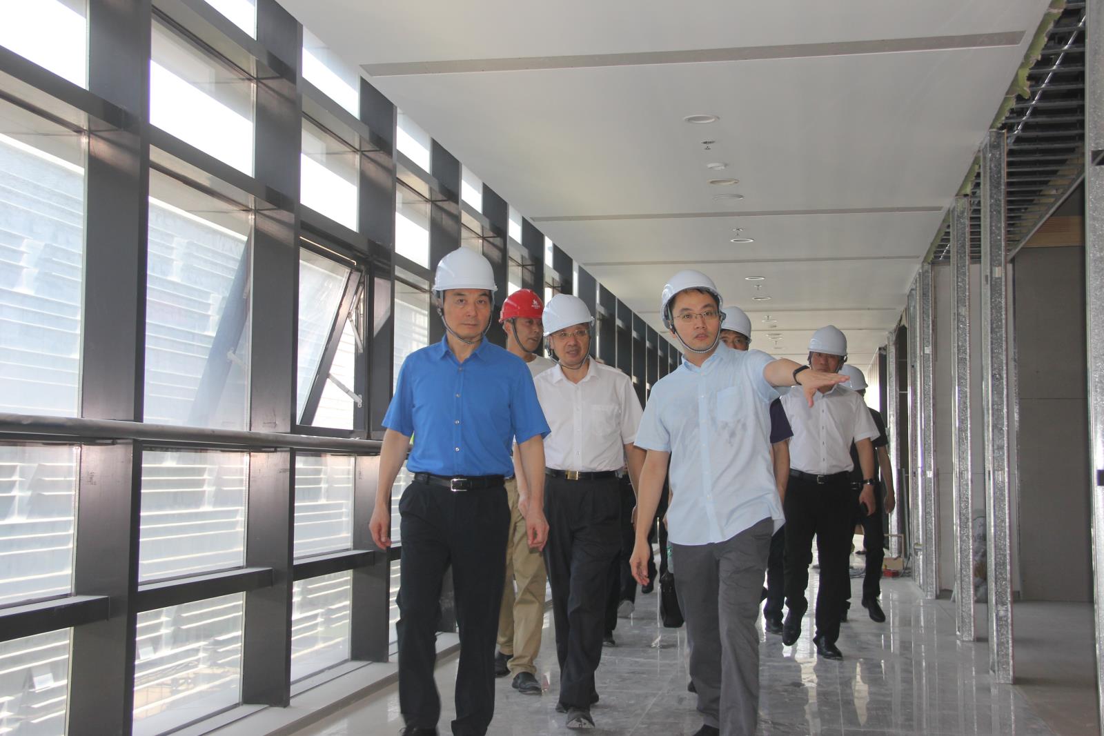 徐新民副市長調(diào)研中國（南通）知識產(chǎn)權(quán)保護中心建設(shè)工作1.jpg