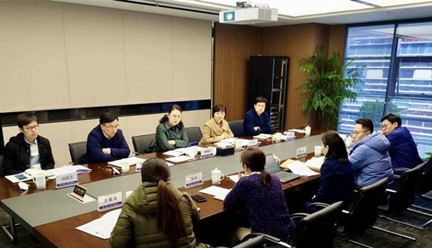 秦艷秋局長帶隊赴保護中心調研2.jpg