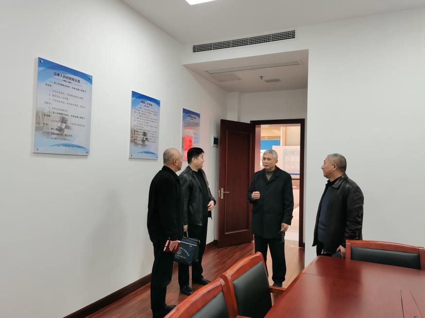 南昌市司法局領導一行赴保護中心調研.jpg