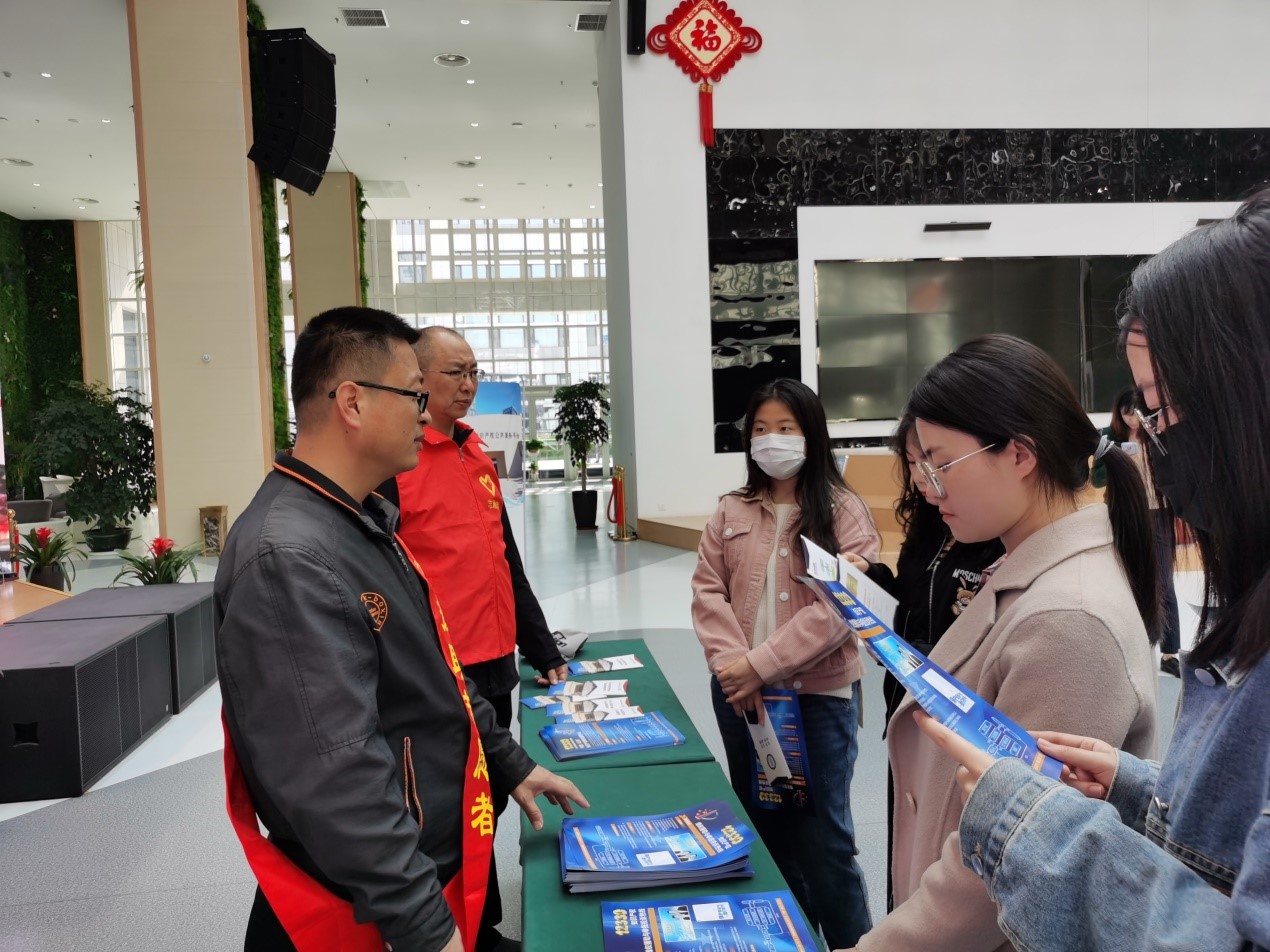山東省和德州市知識產權維權部門進駐科技園區聯合開展知識產權維權援助活動2.jpg