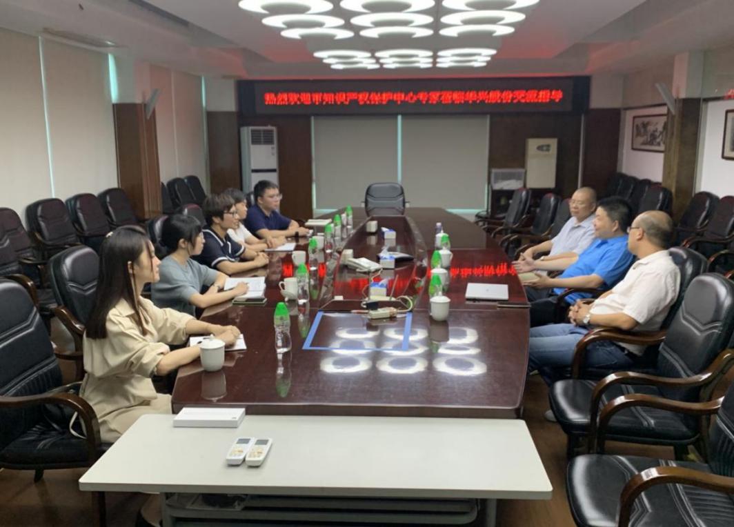 主動服務 對接需求——汕頭市知識產權保護中心為汕頭企業送知識產權服務包2.jpg