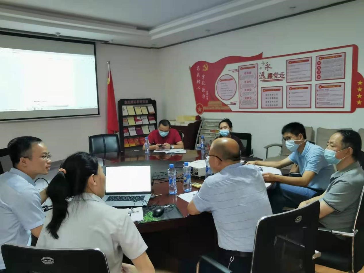 南昌保護中心聯合新建區市場監督管理局赴金達萊公司調研2.jpg