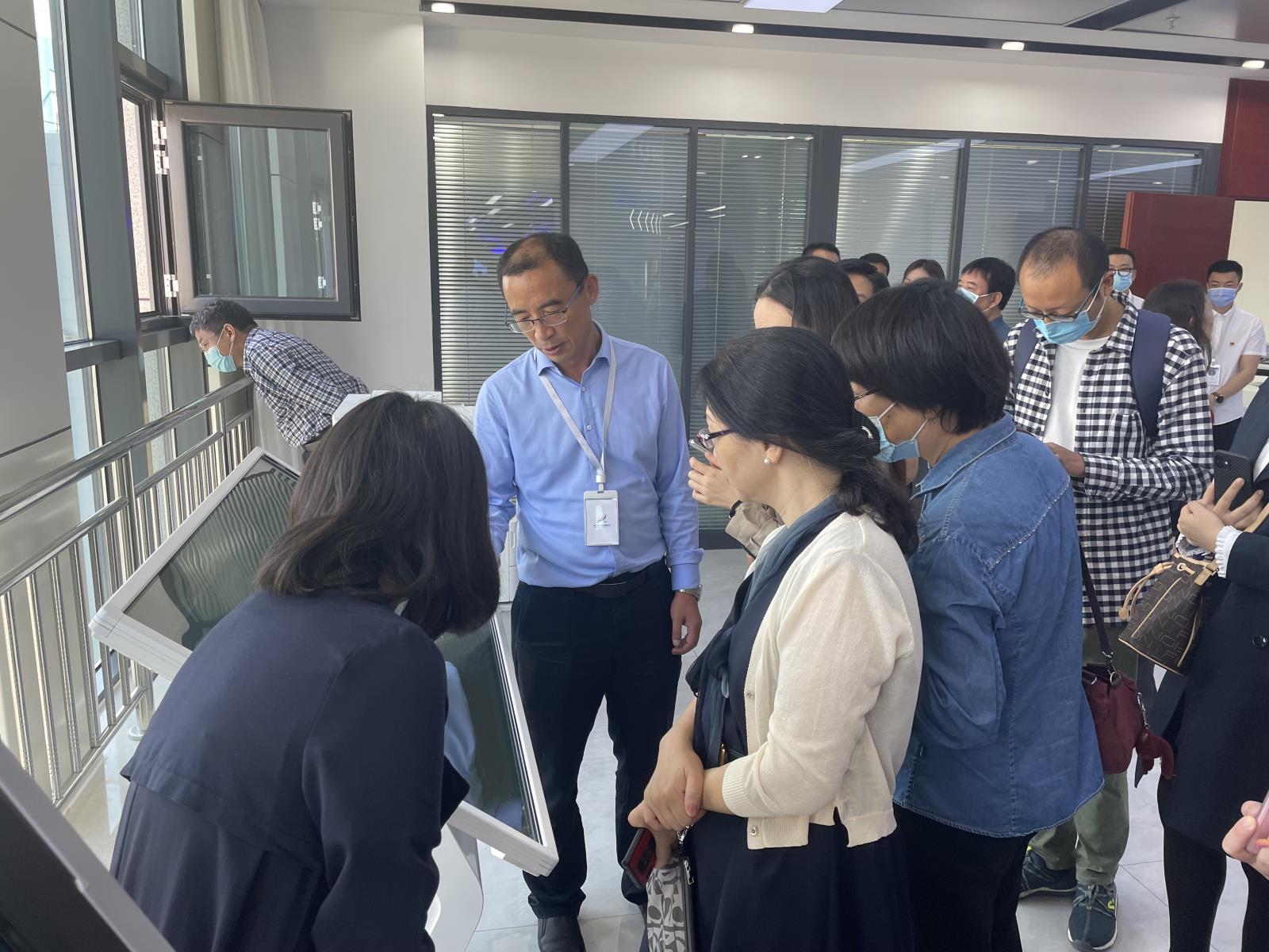 全國知識產權公共服務能力提升培訓班一行來到中國（甘肅）知識產權保護中心開展現場參觀教學活動2.jpg