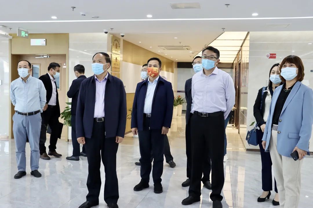 省委改革辦到徐州保護(hù)中心開展強(qiáng)化知識(shí)產(chǎn)權(quán)保護(hù)專項(xiàng)督察調(diào)研.jpg