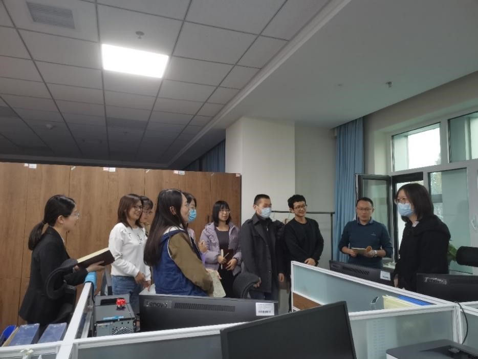 中國（河北）知識產權保護中心“帶”隊伍“教”本領 預審業務順利開展.jpg